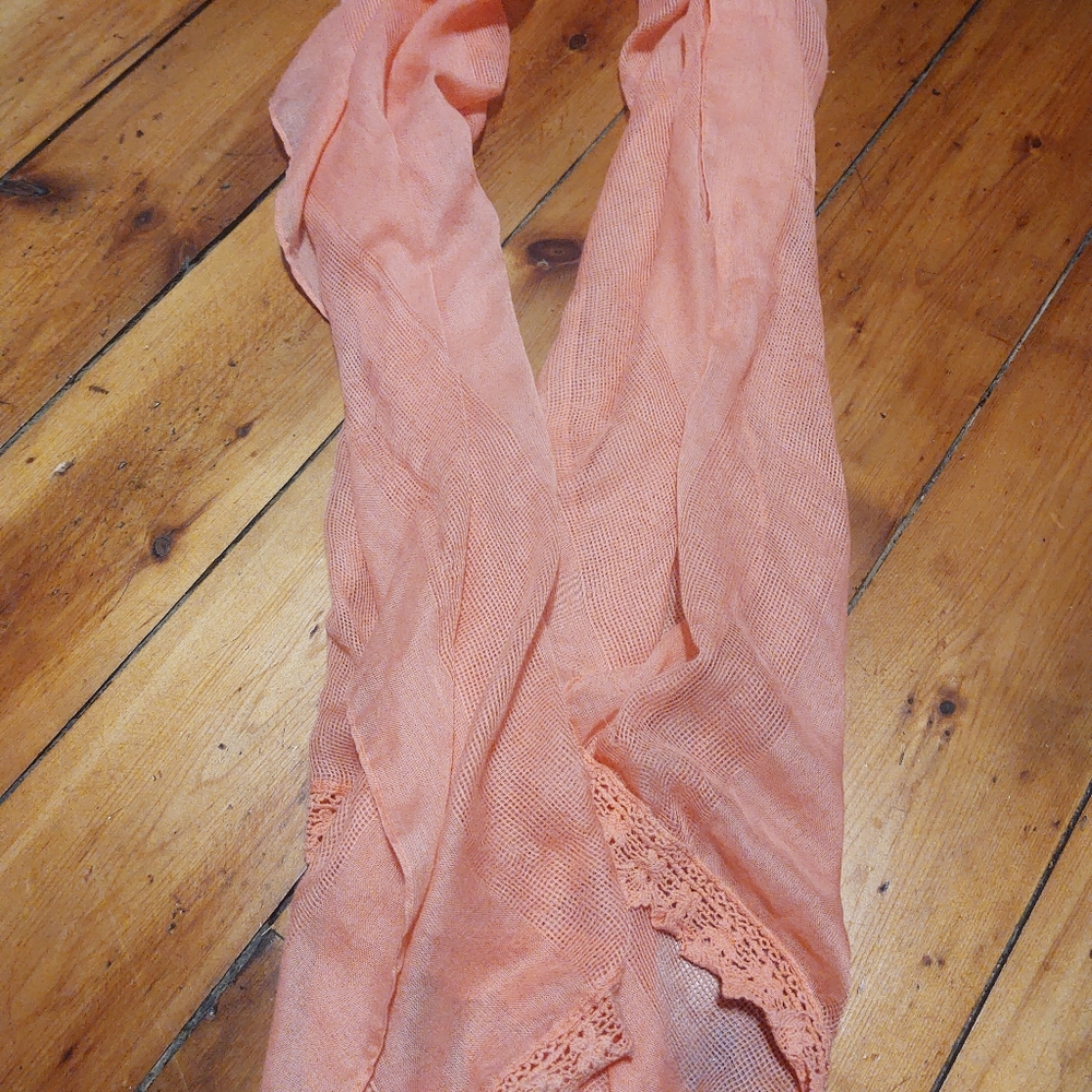 Coral scarf